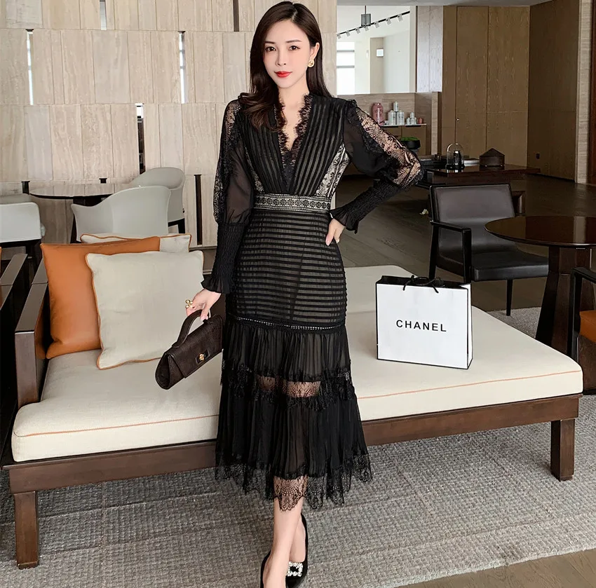 Autumn Lantern Sleeve Pleated Midi Dress Runway Women Chiffon Patchwork Lace V Neck Female Black Bodycon Slim Party Long Dresses
Autumn Lantern Sleeve Pleated Midi Dress Runway Women Chiffon Patchwork Lace V Neck Female Black Bodycon Slim Party Long Dresses