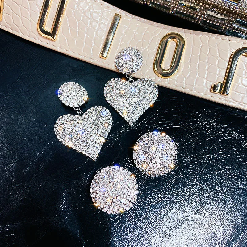 FYUAN Full Rhinestone Heart Drop Earrings for Women Fashion Shine Round Crystal Dangle Earrings Jewelry Gifts
FYUAN Full Rhinestone Heart Drop Earrings for Women Fashion Shine Round Crystal Dangle Earrings Jewelry Gifts