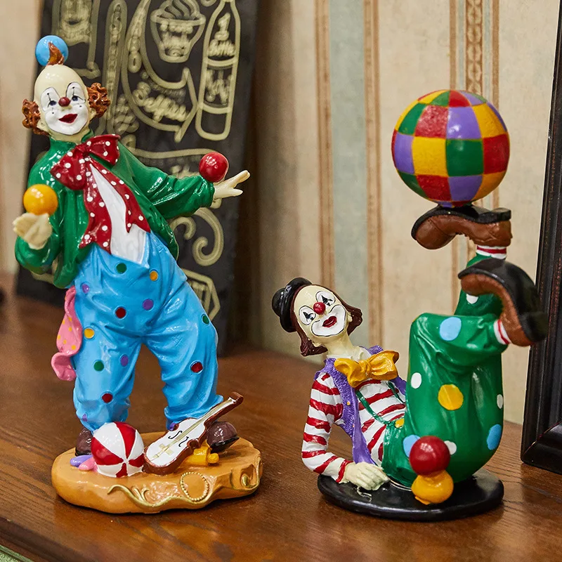 Creative Circus Clown Decoration Home Ornaments American Retro Living Room TV Cabinet Resin Art&Craft Figurines
Creative Circus Clown Decoration Home Ornaments American Retro Living Room TV Cabinet Resin Art&Craft Figurines