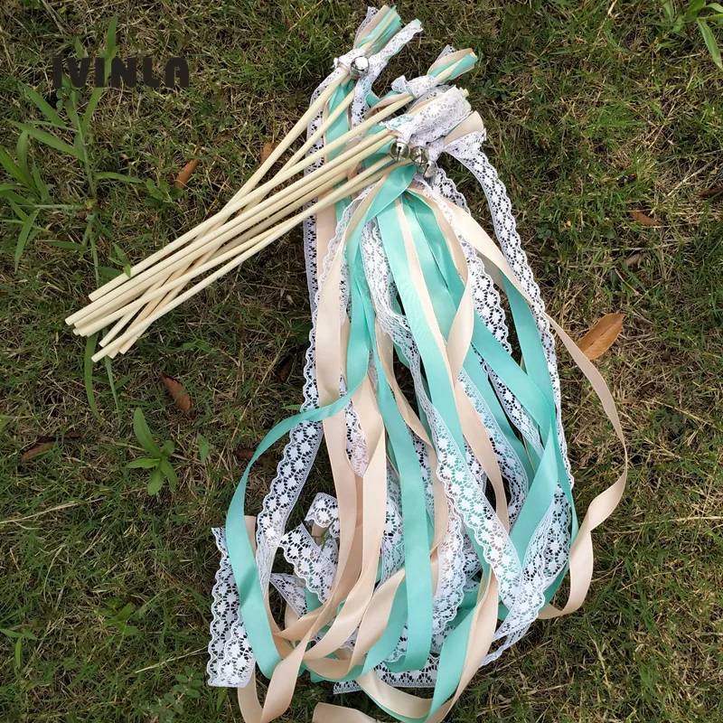 50 шт./лот, кружевные свадебные палочки с серебряным колокольчиком для свадебного украшения
50 шт./лот, кружевные свадебные палочки с серебряным колокольчиком для свадебного украшения