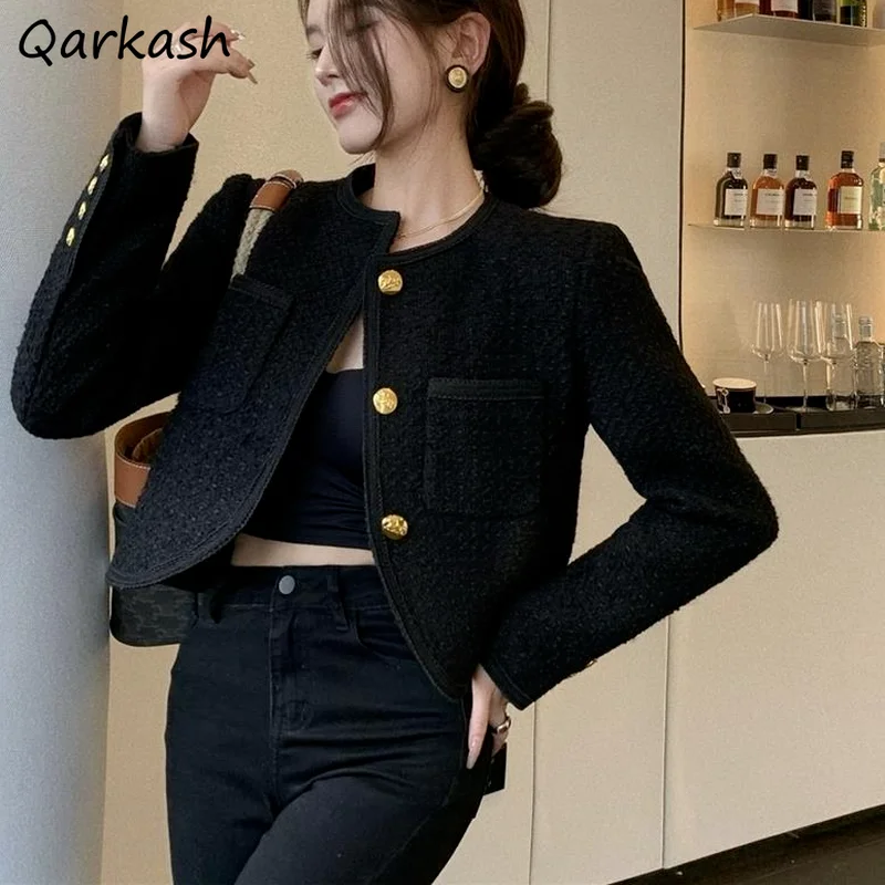 Куртки женские черные стильные корейские простые однобортные шикарные Feminino Crops новая верхняя одежда для отдыха базовая стильная Harajuku Street
Куртки женские черные стильные корейские простые однобортные шикарные Feminino Crops новая верхняя одежда для отдыха базовая стильная Harajuku Street