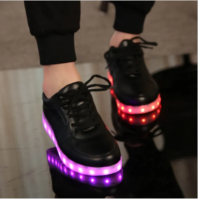 Nice Pop USB Chargering Led Shoes Adults Light Up Sneakers Men Women Glowing Party Lovers' Shoes Luminous Shoes Black
Nice Pop USB Chargering Led Shoes Adults Light Up Sneakers Men Women Glowing Party Lovers' Shoes Luminous Shoes Black