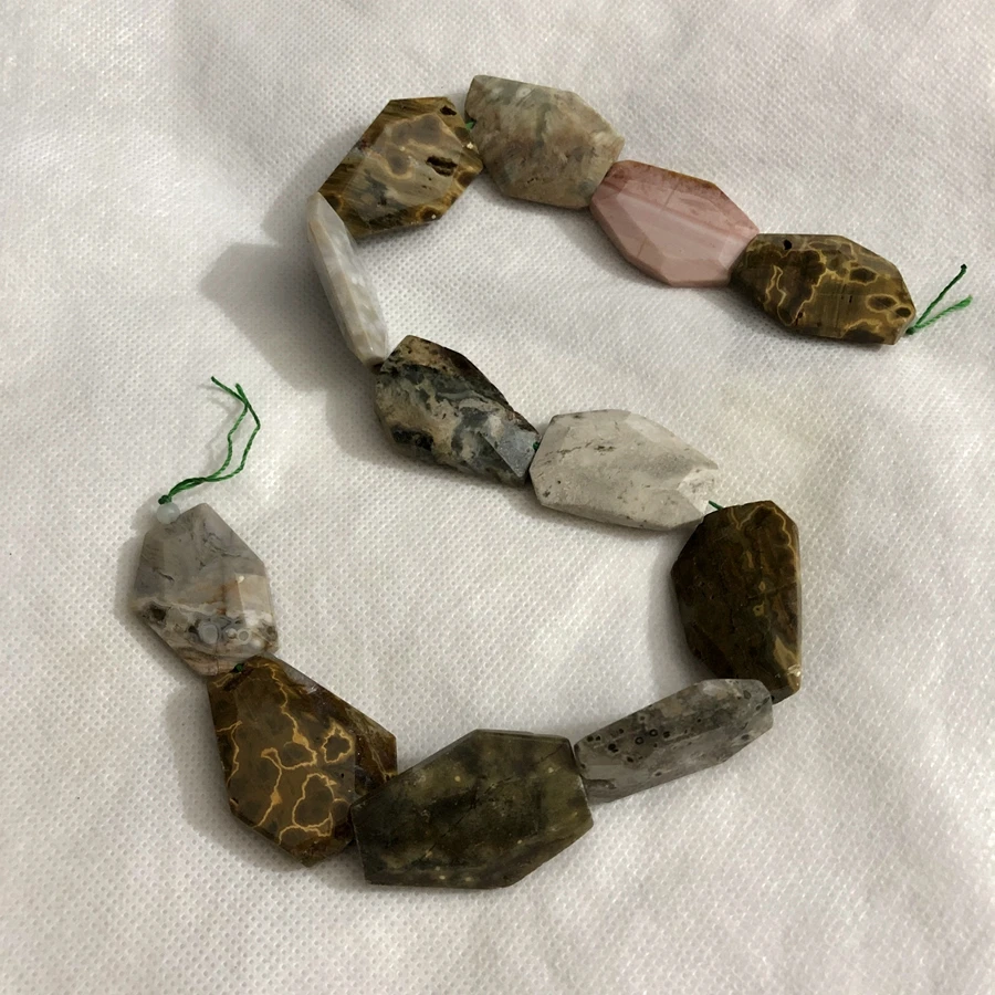 Sale 1string Natural Ocean Agate Jasper Beads Pendant 25-35mm Faceted Slice Beads,Fit Gemstone jewelry diy
Sale 1string Natural Ocean Agate Jasper Beads Pendant 25-35mm Faceted Slice Beads,Fit Gemstone jewelry diy