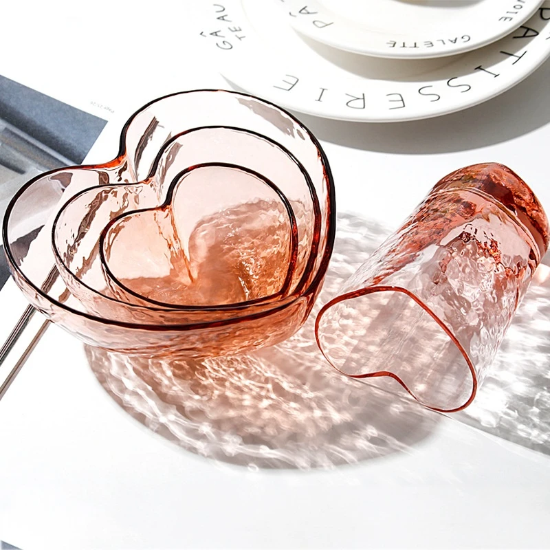 Japanese Heart-shaped Glass Bowl Hammer Pattern Phnom Penh Fruit Plates Champagne Salad Food Dessert Bowl Breakfast
Japanese Heart-shaped Glass Bowl Hammer Pattern Phnom Penh Fruit Plates Champagne Salad Food Dessert Bowl Breakfast
