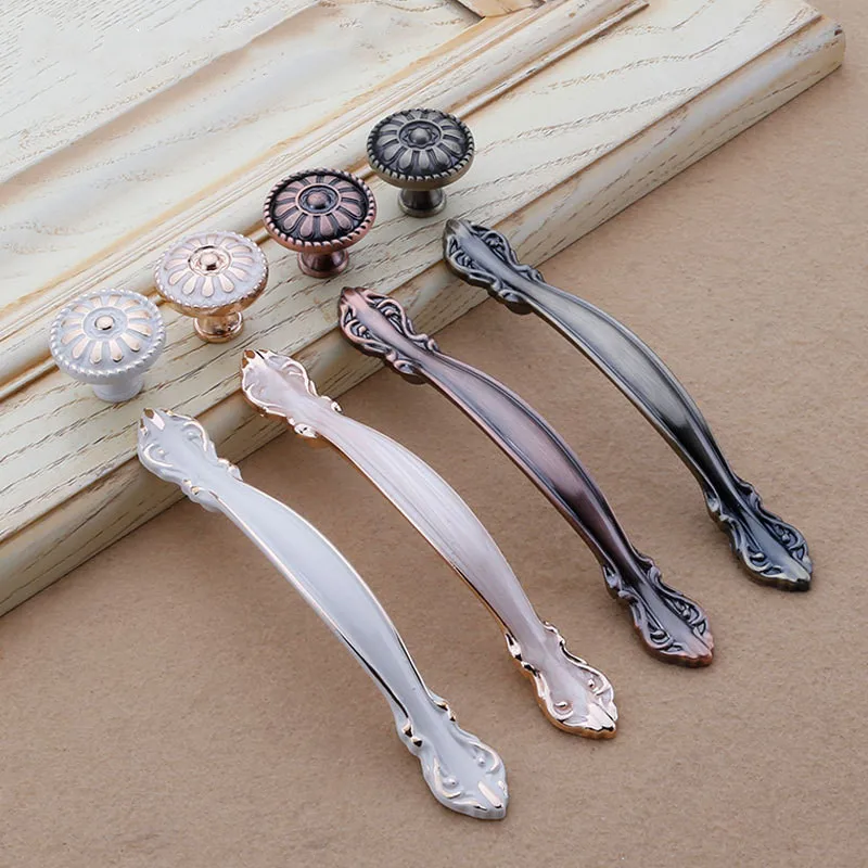 European Zinc Alloy Cabinet Handles Drawer Knobs Kitchen Cupboard Handles Door Pulls White Black Furniture Handle Hardware
European Zinc Alloy Cabinet Handles Drawer Knobs Kitchen Cupboard Handles Door Pulls White Black Furniture Handle Hardware