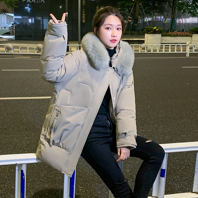 Nice Women's Long Cotton Padded Jacket Winter Thicken Ladies Down Coat Outwear Loose Fur Hooded Casual Quilted Zipper Parkas
Nice Women's Long Cotton Padded Jacket Winter Thicken Ladies Down Coat Outwear Loose Fur Hooded Casual Quilted Zipper Parkas