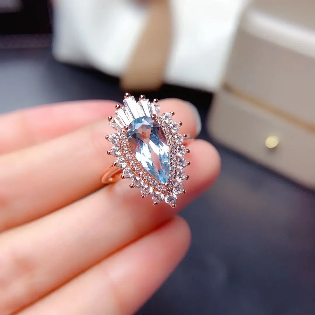 Rose Gold S925 6×12mm Natural Sky Blue Topaz Engagement Ring 925 Sterling Silver Women's Jewelry For Anniversary Party Gift
Rose Gold S925 6×12mm Natural Sky Blue Topaz Engagement Ring 925 Sterling Silver Women's Jewelry For Anniversary Party Gift