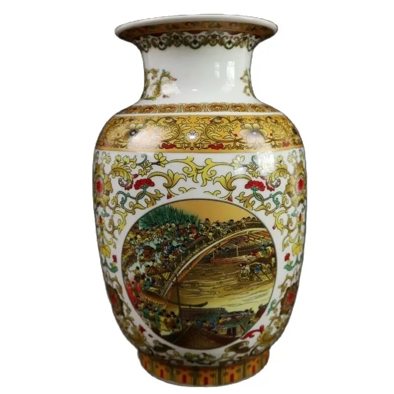Chinese Old Porcelain Pastel Four-Sided Window Figure Figure Melon shape Vase
Chinese Old Porcelain Pastel Four-Sided Window Figure Figure Melon shape Vase