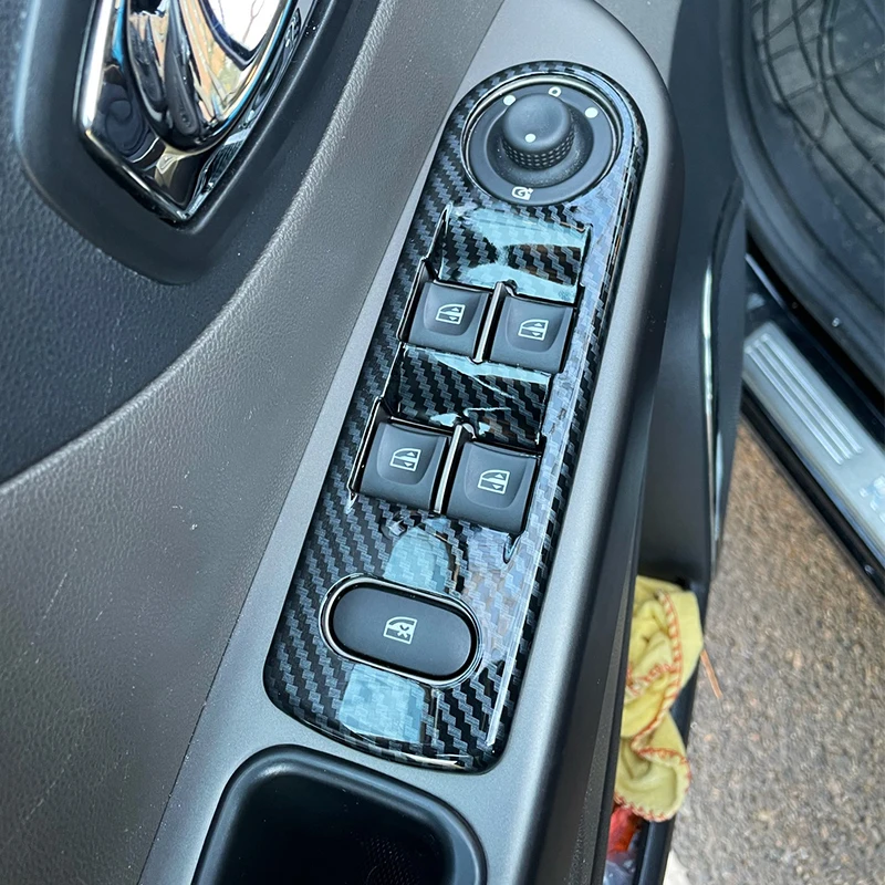 ABS углеродного волокна для Renault Captur 2013 2014 2015 2016 автомобильный оконный переключатель Крышка для панели управления окон Накладка аксессуары 4 шт.
ABS углеродного волокна для Renault Captur 2013 2014 2015 2016 автомобильный оконный переключатель Крышка для панели управления окон Накладка аксессуары 4 шт.