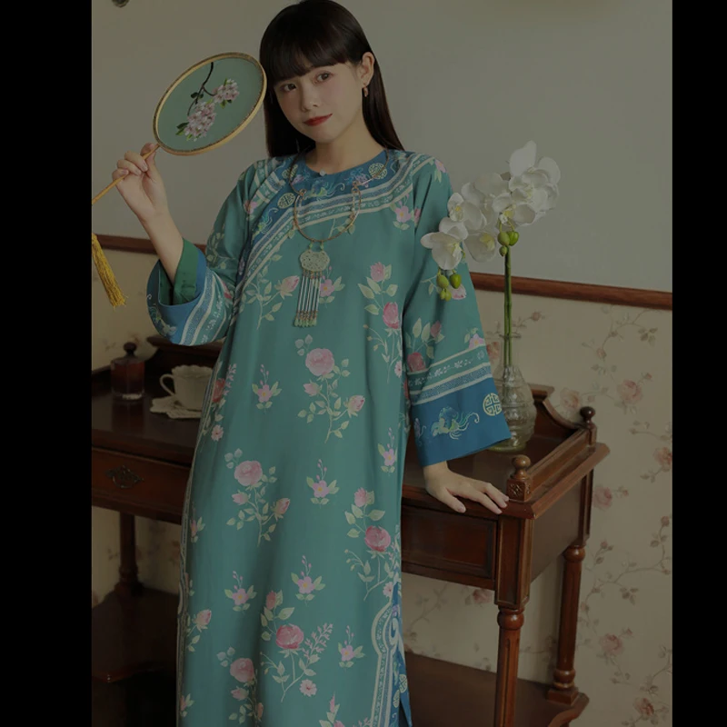 Chinese Dress Green Printing Qipao Crew Neck Long Sleeves Skirt Cheongsam Retro Loose Cheongsams Traditional China Clothing
Chinese Dress Green Printing Qipao Crew Neck Long Sleeves Skirt Cheongsam Retro Loose Cheongsams Traditional China Clothing