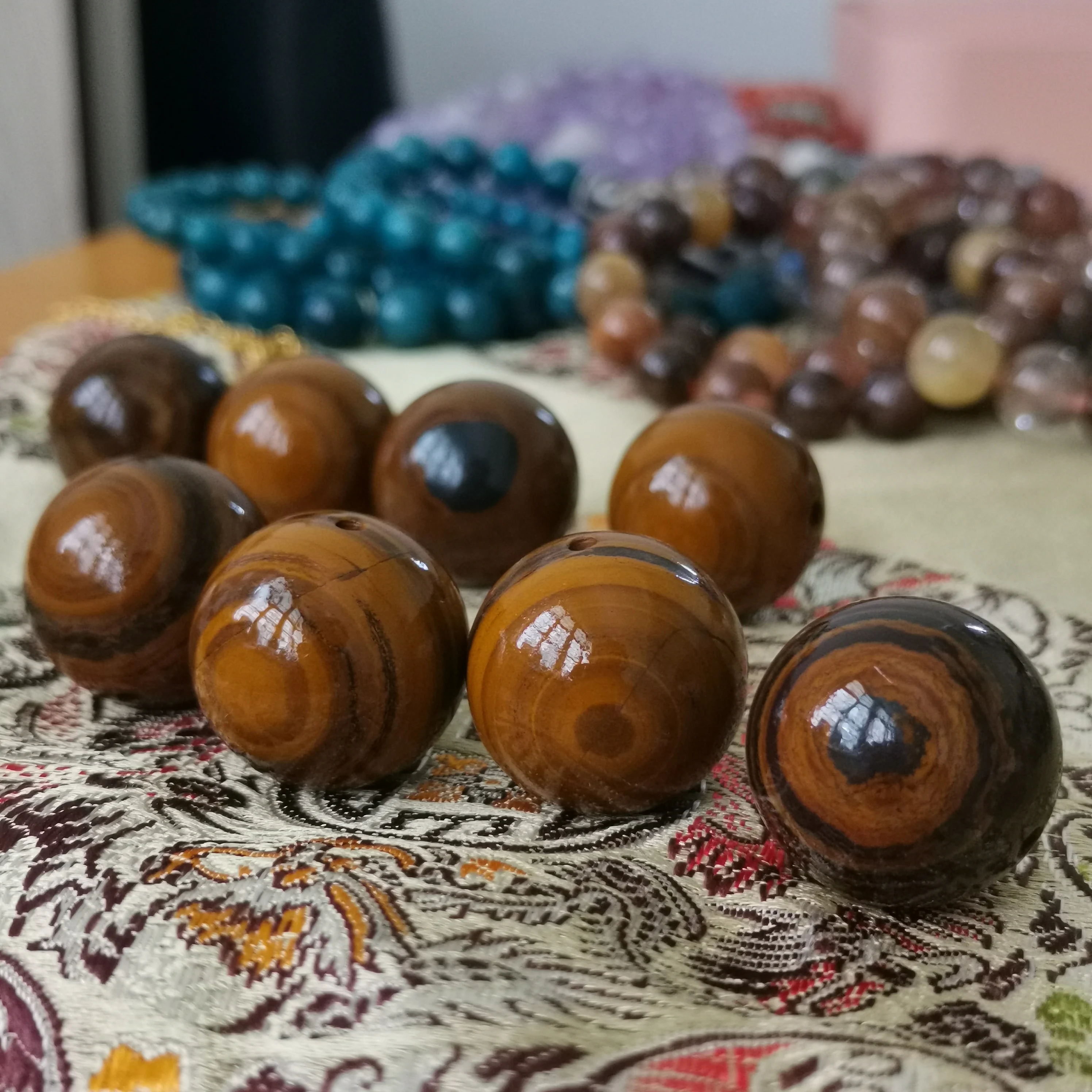 20MM 1pcs/lot Eye stone strong energy natural Mongolian dzi beads agate ball necklaces bracelets luster for diy bracelet pedent
20MM 1pcs/lot Eye stone strong energy natural Mongolian dzi beads agate ball necklaces bracelets luster for diy bracelet pedent