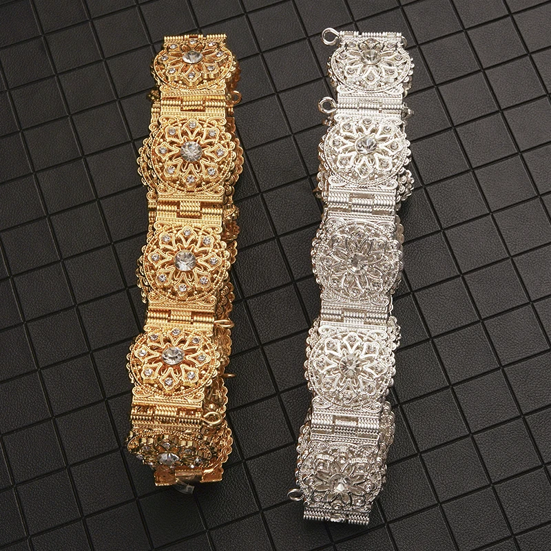 Exquisite bridal gift Moroccan style round crystal waist chain metal belt Arab women hollow wedding decoration belt
Exquisite bridal gift Moroccan style round crystal waist chain metal belt Arab women hollow wedding decoration belt