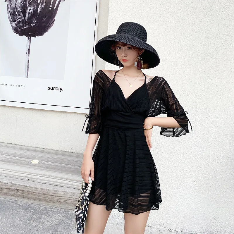 2024 New One Piece Swimsuit Women Swimwear Monokini Printed Female Bathing Suit Surfing Bodysuit Swim Wear Swimskirt
2024 New One Piece Swimsuit Women Swimwear Monokini Printed Female Bathing Suit Surfing Bodysuit Swim Wear Swimskirt