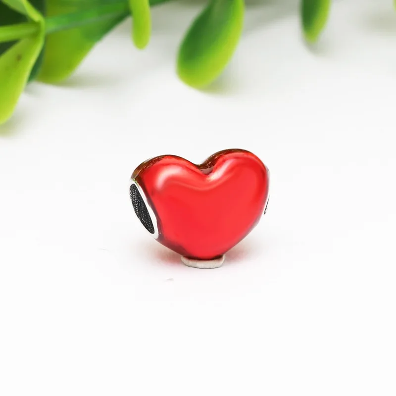 New Original 925 Sterling Silver Beads Metallic Red Heart Charm Fit Pandora Bracelets Women DIY Jewelry Dropship 
New Original 925 Sterling Silver Beads Metallic Red Heart Charm Fit Pandora Bracelets Women DIY Jewelry Dropship