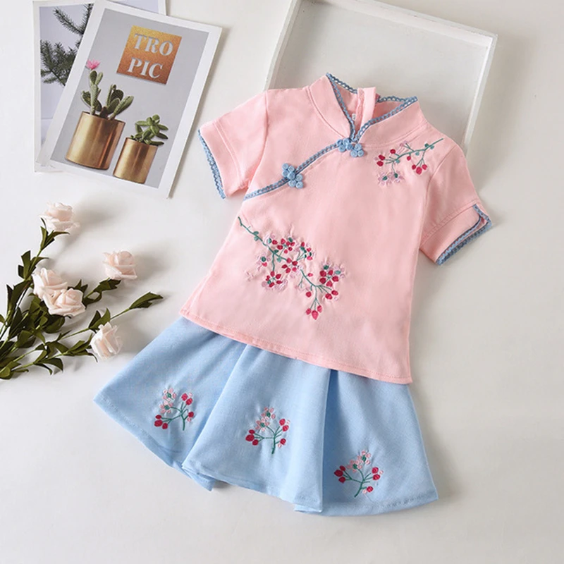 kids clothes Girls Hanfu summer Chinese skirt kids Tang suits cheongsam cotton and linen short-sleeved baby Hanfu girls clothes
kids clothes Girls Hanfu summer Chinese skirt kids Tang suits cheongsam cotton and linen short-sleeved baby Hanfu girls clothes