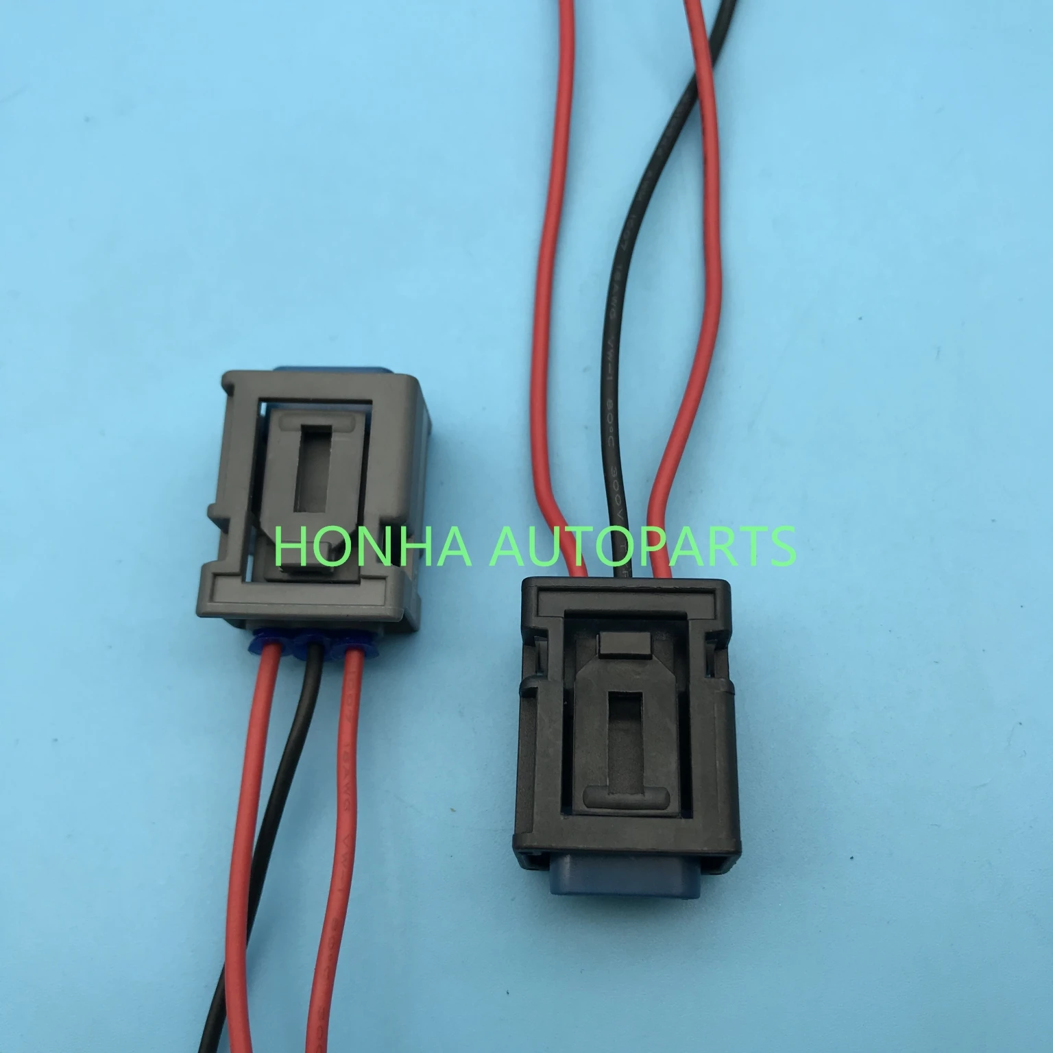 Free shipping 50/100 pcs 3 Pin/Way 2.2mm Ignition Coil High Voltage Connector Plug COIL 1W7T-14A464-MA left and right with wire
Free shipping 50/100 pcs 3 Pin/Way 2.2mm Ignition Coil High Voltage Connector Plug COIL 1W7T-14A464-MA left and right with wire