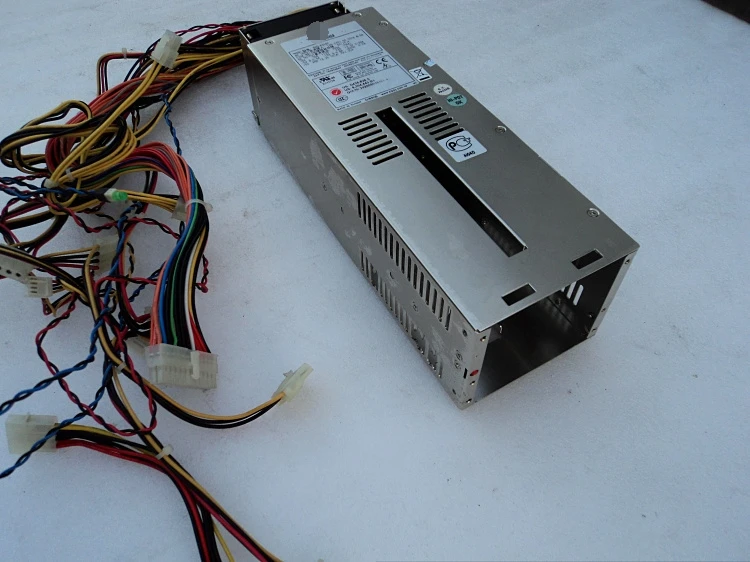 R2G-6350P Power module cage for GIN-6350P High-efficiency Server Power Supply Module
R2G-6350P Power module cage for GIN-6350P High-efficiency Server Power Supply Module