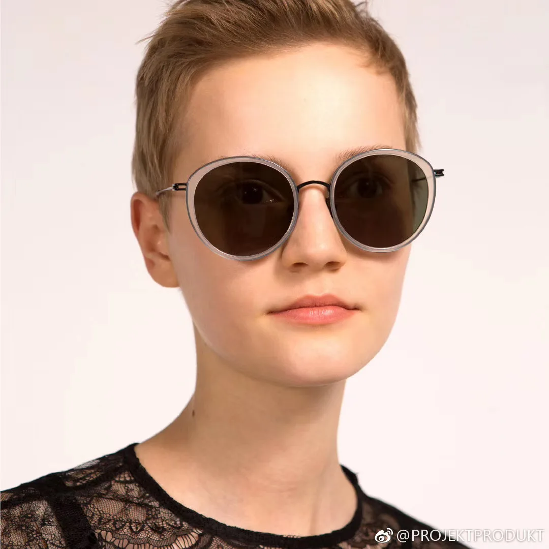 New Polarizing Sunglasses Women Round Versatile Ultra Light Men Personality Fashion Metal Frame Driving Fishing Glasses UV400
New Polarizing Sunglasses Women Round Versatile Ultra Light Men Personality Fashion Metal Frame Driving Fishing Glasses UV400