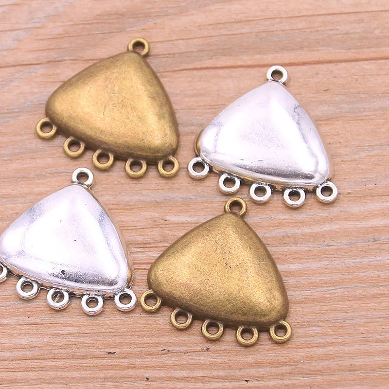 6Pcs 27*27MM 2 Color Retro Zinc Alloy Geometry Triangle Porous Connectors Plant Charm Linker For DIY Pendant Jewelry Accessorie
6Pcs 27*27MM 2 Color Retro Zinc Alloy Geometry Triangle Porous Connectors Plant Charm Linker For DIY Pendant Jewelry Accessorie