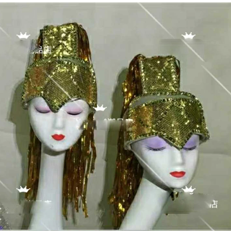 Gold cosplay wigs halloween Bar nightclub dj gogo singer party show gold glitter wig exaggerated headwear
Gold cosplay wigs halloween Bar nightclub dj gogo singer party show gold glitter wig exaggerated headwear