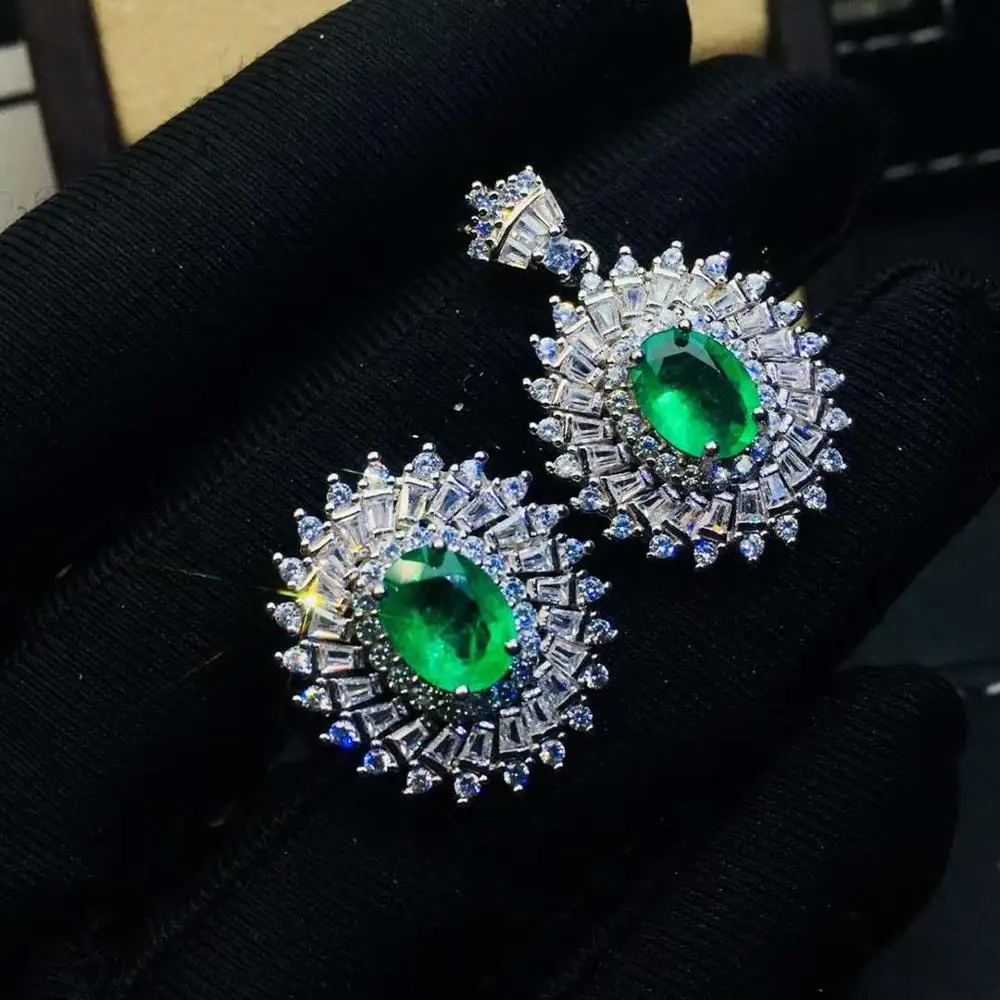 Real Natural Emerald jewelry set Natural Real Emerald 925 sterling silver 1pc pendant,1pc ring
Real Natural Emerald jewelry set Natural Real Emerald 925 sterling silver 1pc pendant,1pc ring