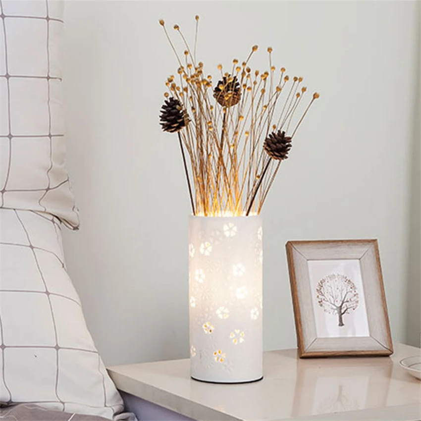 Creative ceramic vase table lamps study American bedroom bedside flowering art wedding gift table lights warm deco lighting
Creative ceramic vase table lamps study American bedroom bedside flowering art wedding gift table lights warm deco lighting