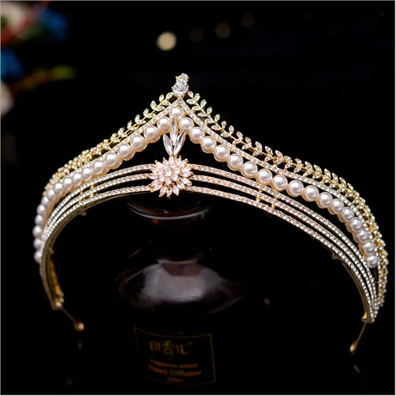 HG016 Korean wedding headpiece bridal crown pearl rhinestone tiara elegant princess wedding headpiece hair accessories for women
HG016 Korean wedding headpiece bridal crown pearl rhinestone tiara elegant princess wedding headpiece hair accessories for women