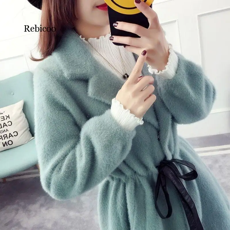Fashion Women Spring Autumn Imitation Mink Cashmere Knitted Cardigans New Loose Sweater Coats Female Casual Outerwear
Fashion Women Spring Autumn Imitation Mink Cashmere Knitted Cardigans New Loose Sweater Coats Female Casual Outerwear