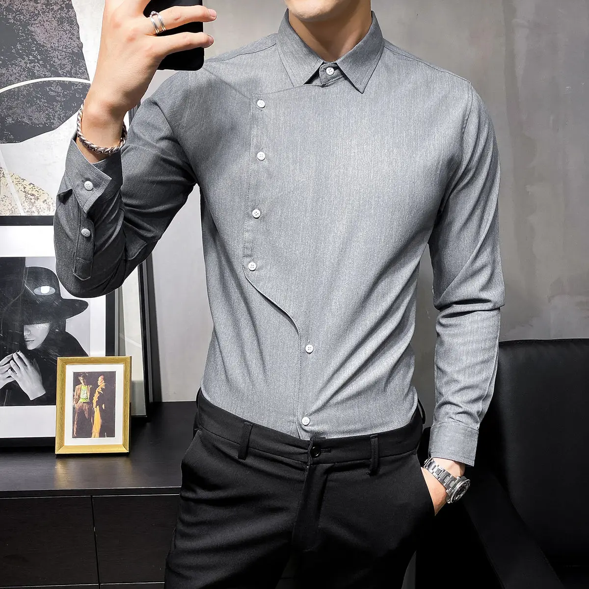 Up Men Button Shirt Designer Retro Shirt Four Seasons Business Casual Men Shirt Mens British Style Long Sleeve Shirt Solid Color
Up Men Button Shirt Designer Retro Shirt Four Seasons Business Casual Men Shirt Mens British Style Long Sleeve Shirt Solid Color