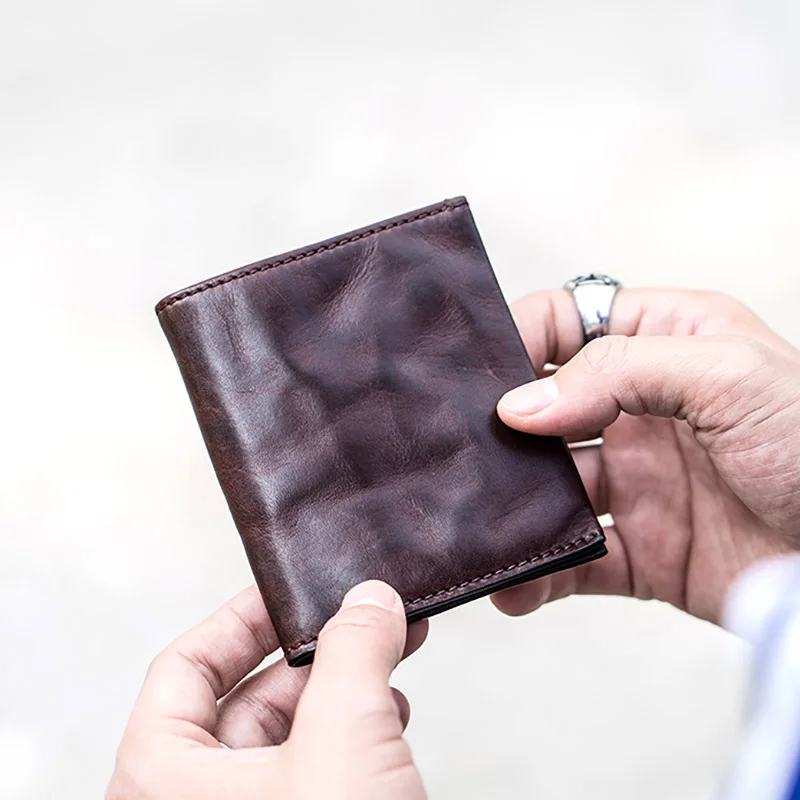 Vegetable tanned leather simple wallet, vintage leather handmade wallet, compact ultra-thin trendy wallet
Vegetable tanned leather simple wallet, vintage leather handmade wallet, compact ultra-thin trendy wallet