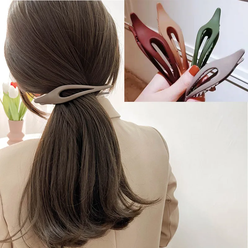 Women Personal Swallow Shaped Hair Clip Matt Solid Acrylic Hair Claw Barrette Salon Hair Styling Hairpin Duck Clip Simple Magic
Women Personal Swallow Shaped Hair Clip Matt Solid Acrylic Hair Claw Barrette Salon Hair Styling Hairpin Duck Clip Simple Magic