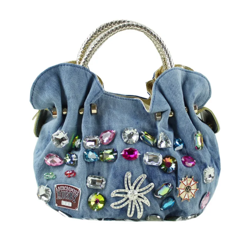 Cowboy bag canvas handbag 2023 new diamond-studded lady making dumplings one-shoulder messenger bag wholesale denim bag
Cowboy bag canvas handbag 2023 new diamond-studded lady making dumplings one-shoulder messenger bag wholesale denim bag