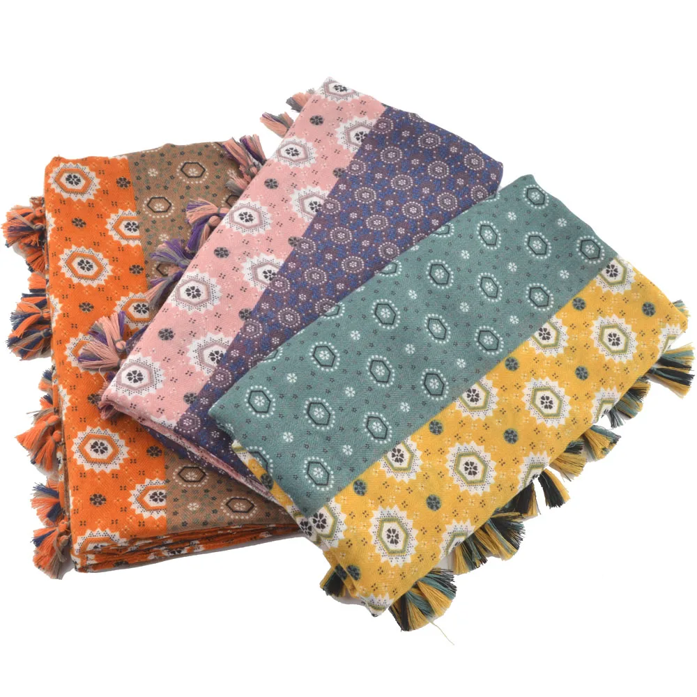 Winter thick cotton warm scarf for women 2019,flower big size tassel scarf sjaal,headscarf hijab,bufandas mujer stole bandana
Winter thick cotton warm scarf for women 2019,flower big size tassel scarf sjaal,headscarf hijab,bufandas mujer stole bandana