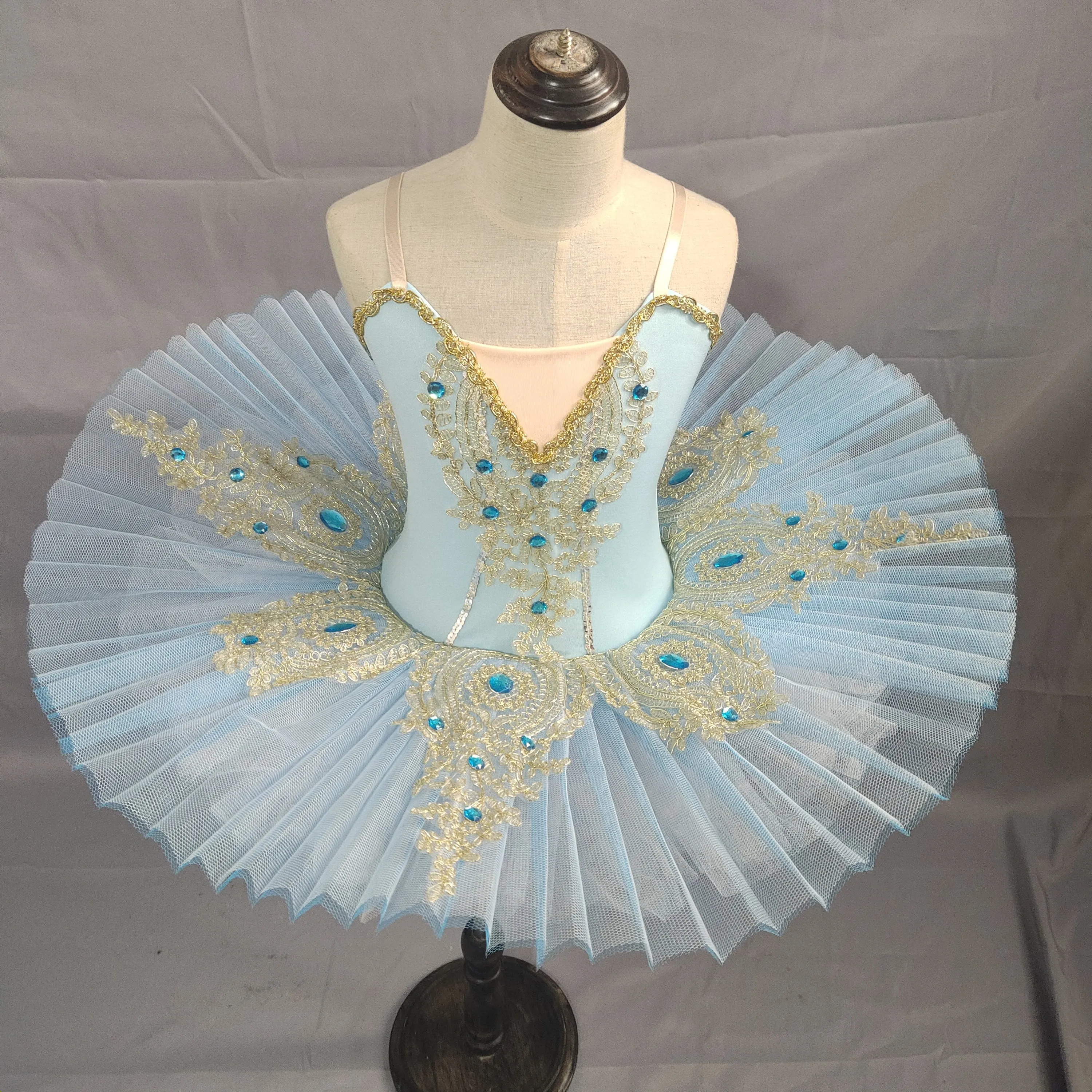 Sky Blue Ballet Dance Pancake Tutu Child Kids Professional Ballet Tutu Adulto Ballerina Dance Costumes For Girl Ballet Dress
Sky Blue Ballet Dance Pancake Tutu Child Kids Professional Ballet Tutu Adulto Ballerina Dance Costumes For Girl Ballet Dress