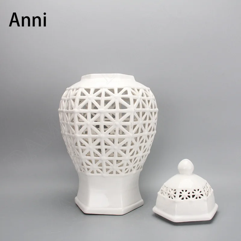 European Hollowation Flower Pots Decorative Desk Decorative Vases for Flowers Bookcase Ornaments Nordic Decoration Home Modern
European Hollowation Flower Pots Decorative Desk Decorative Vases for Flowers Bookcase Ornaments Nordic Decoration Home Modern