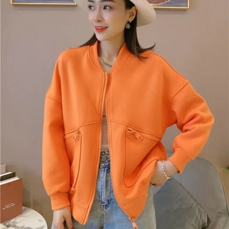 Women Casual Fashion Short Jacket Spring Autumn Loose V-Neck Long Sleeve Baseball Jacket Solid Color Wild Female Trend Outerwear
Women Casual Fashion Short Jacket Spring Autumn Loose V-Neck Long Sleeve Baseball Jacket Solid Color Wild Female Trend Outerwear