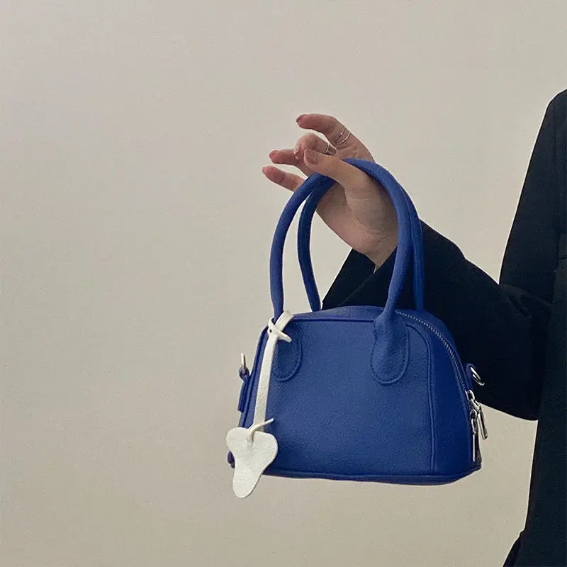 Women Bag PU Bucket Casual Solid Zipper Soft Designer Bags Shoulder Bag Handbag Pures And Bags Crossbody French Women Bag
Women Bag PU Bucket Casual Solid Zipper Soft Designer Bags Shoulder Bag Handbag Pures And Bags Crossbody French Women Bag