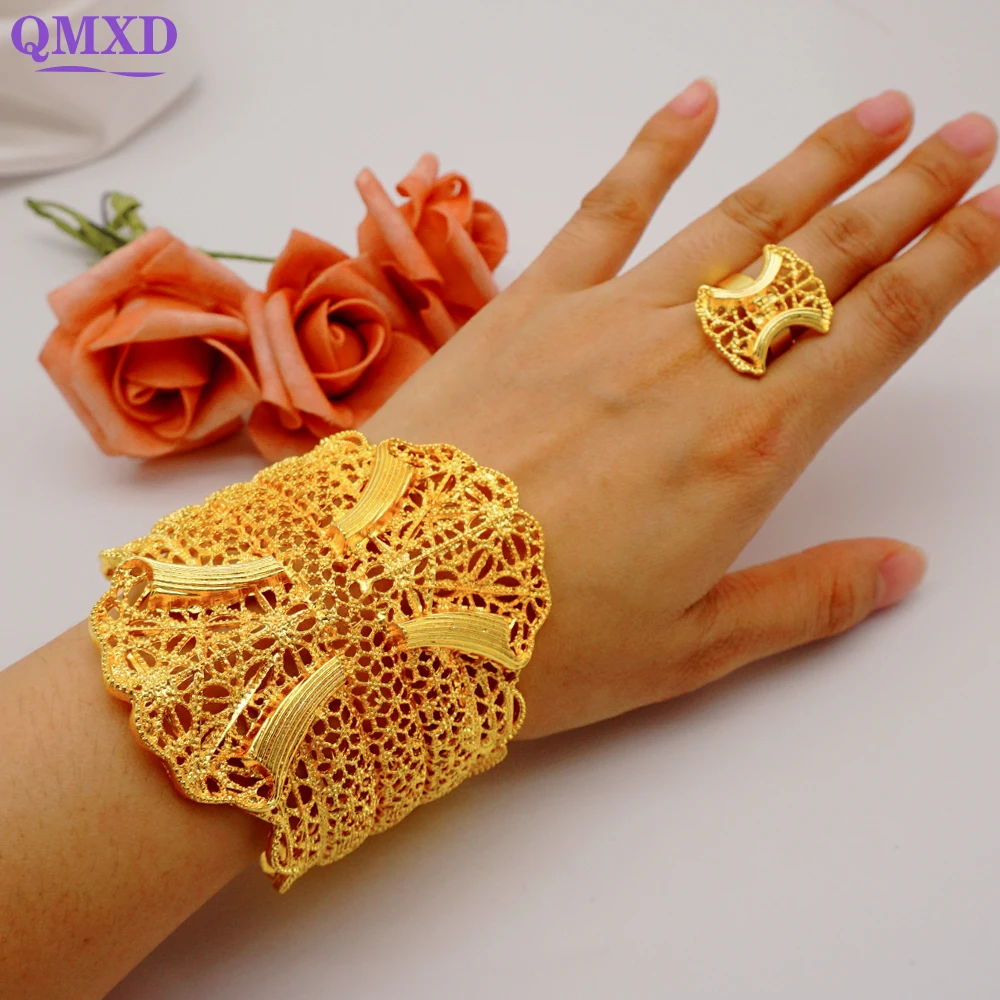 Dubai Jewelry Bangle For Women Gold Color Wide Bangle African Bracelets&Bangles Bridal Wedding Engagement Gifts
Dubai Jewelry Bangle For Women Gold Color Wide Bangle African Bracelets&Bangles Bridal Wedding Engagement Gifts