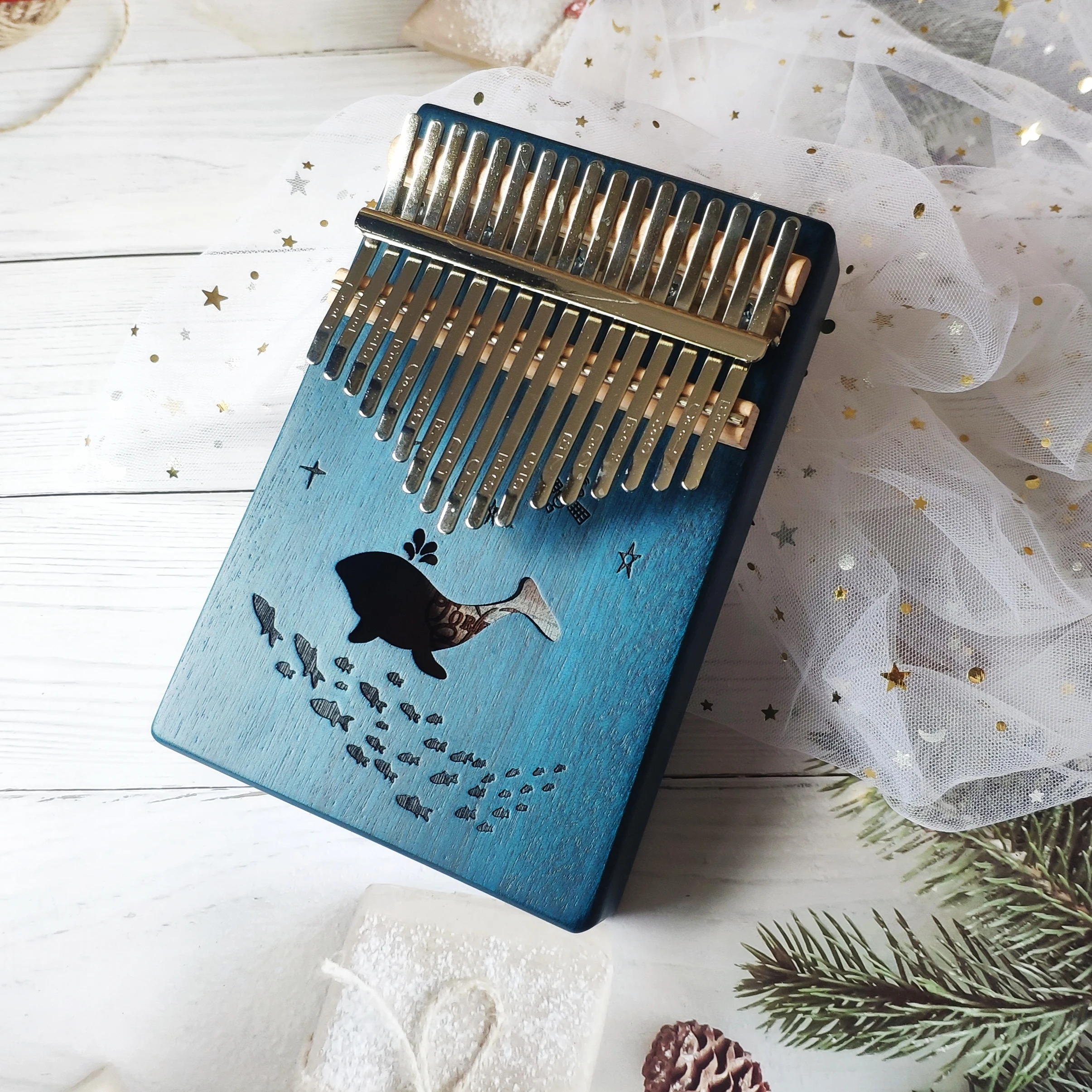 Пианино Kalimba с 17 клавишами, высокое качество, корпус из красного дерева, акации, музыкальные инструменты, креативная музыкальная шкатулка
Пианино Kalimba с 17 клавишами, высокое качество, корпус из красного дерева, акации, музыкальные инструменты, креативная музыкальная шкатулка