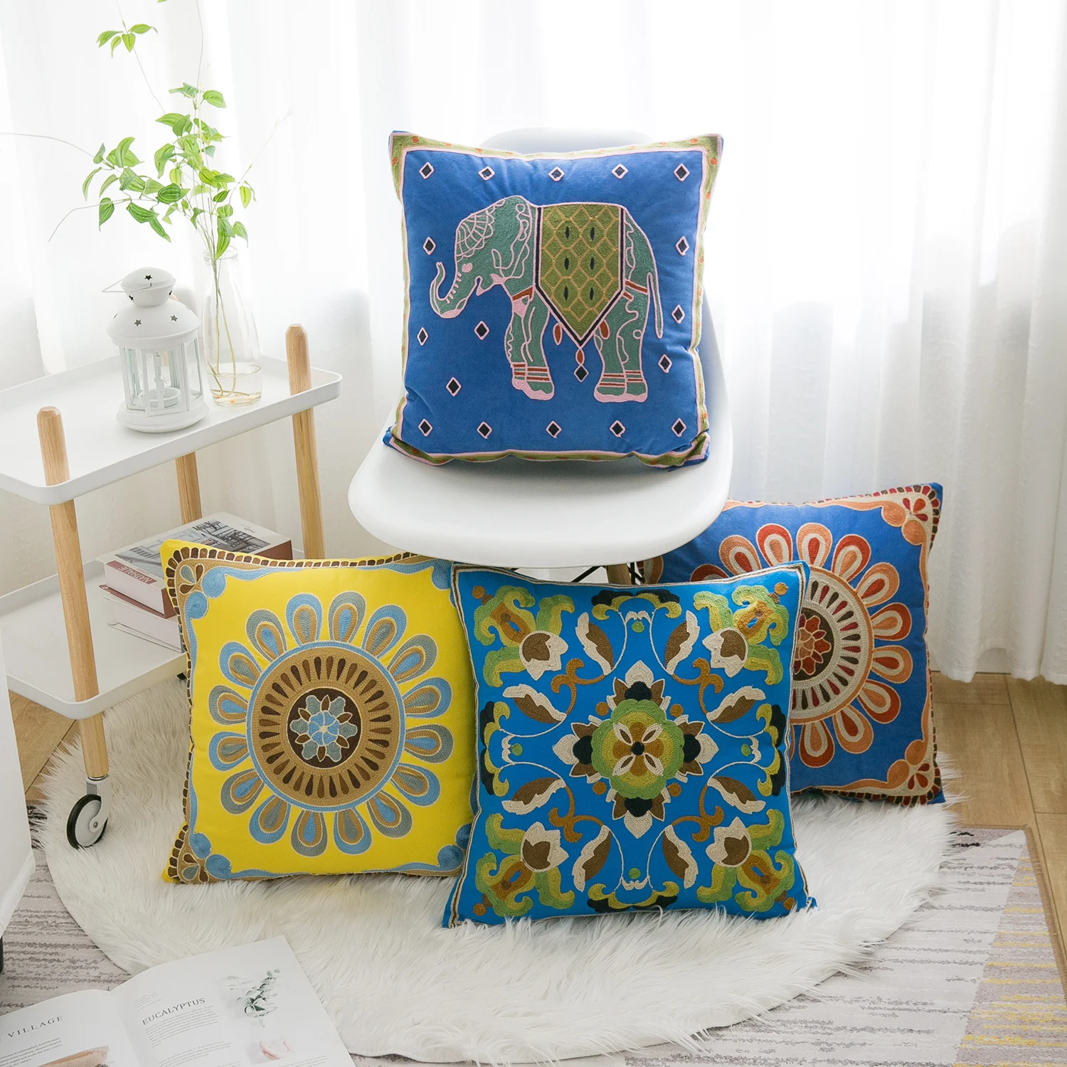 Velvet Cushion Cover Colored flowers Elephant Geometric Circle Cotton Square Embroidery Pillow Cover 45x45cm Home Decor
Velvet Cushion Cover Colored flowers Elephant Geometric Circle Cotton Square Embroidery Pillow Cover 45x45cm Home Decor
