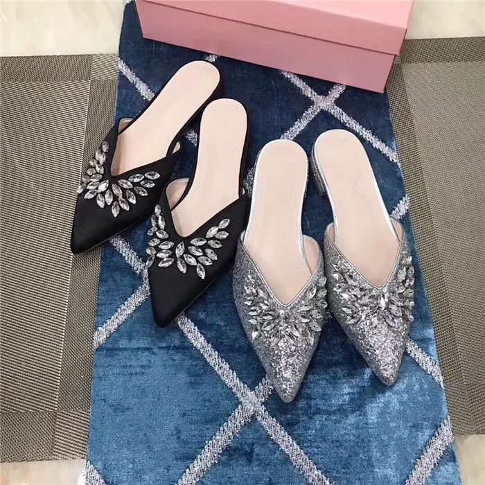 Tide Crystal Slippers Women Bling Slides Low Heels Sandalias Women 2020 Summary Sandalias for Women outside
Tide Crystal Slippers Women Bling Slides Low Heels Sandalias Women 2020 Summary Sandalias for Women outside