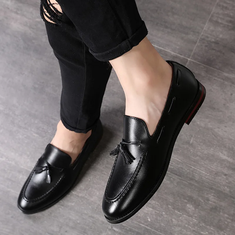 Pop Nice Shoes Men Footwear Soft Leather Men Casual Shoes Brogues Male Business Shoes Black A1610
Pop Nice Shoes Men Footwear Soft Leather Men Casual Shoes Brogues Male Business Shoes Black A1610