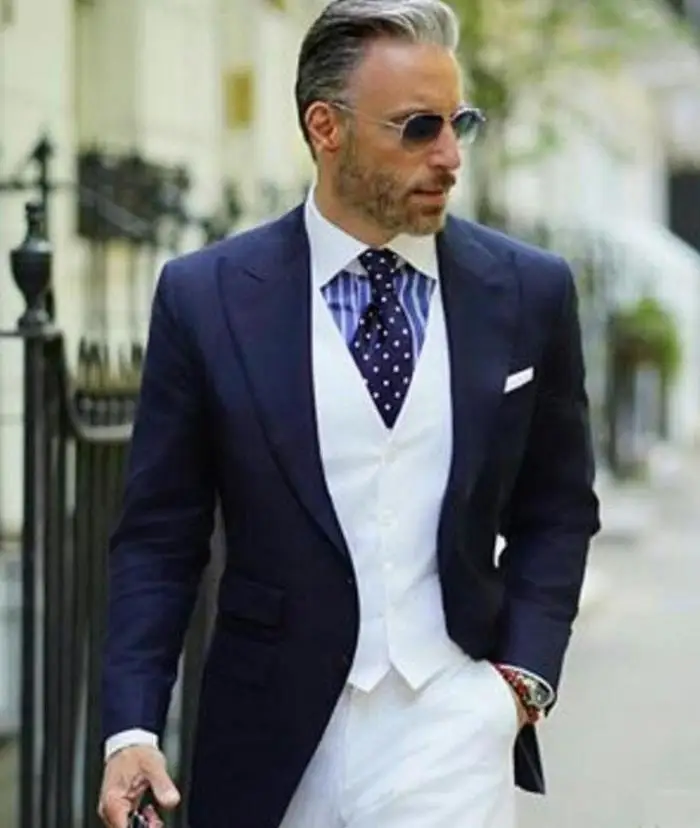 Latest Design Navy Blue Smoking Jacket Men Suits White Vest Pants Slim Fit Tuxedo Wedding Groom Terno Masculino Blazer 3 Pieces
Latest Design Navy Blue Smoking Jacket Men Suits White Vest Pants Slim Fit Tuxedo Wedding Groom Terno Masculino Blazer 3 Pieces