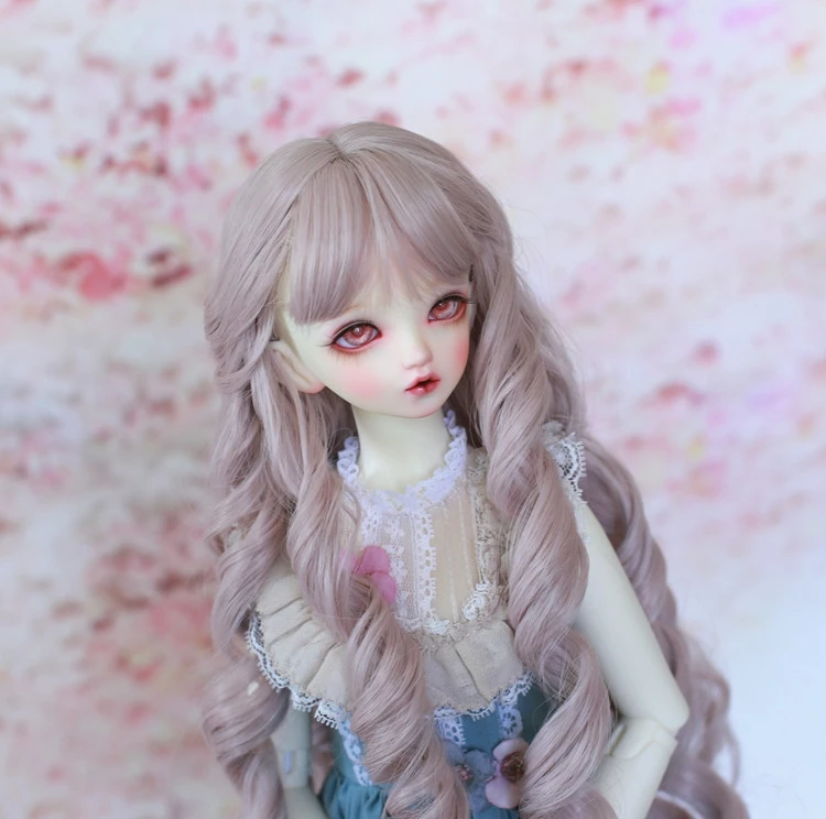 New high quality high temperature fiber BJD SD Bangs long curly wig female doll wig 1/3 1/4 1/6 bjd doll wig Black for dolls
New high quality high temperature fiber BJD SD Bangs long curly wig female doll wig 1/3 1/4 1/6 bjd doll wig Black for dolls