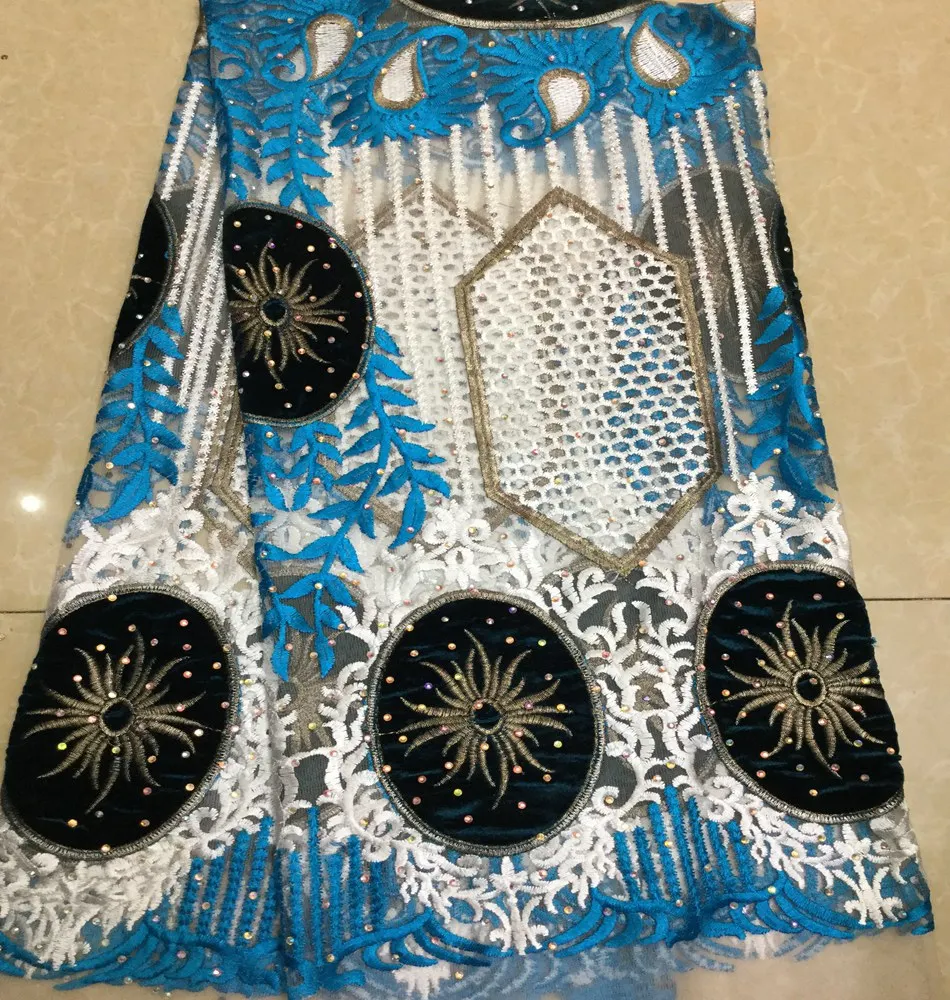 Beautiful velvet tulle lace African french lace fabric big floral embroidery Stone Nigerian evening clothes
Beautiful velvet tulle lace African french lace fabric big floral embroidery Stone Nigerian evening clothes