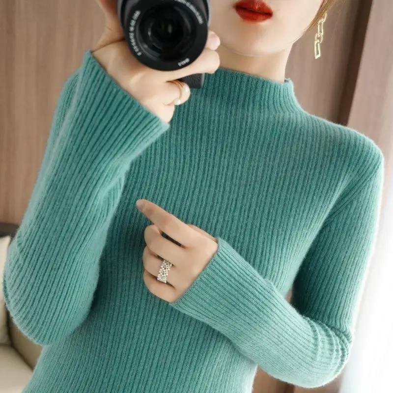 Ladies Cashmere Sweater Autumn And Winter New Pure Color Simple Flat High-neck Knitted Women's Sweater
Ladies Cashmere Sweater Autumn And Winter New Pure Color Simple Flat High-neck Knitted Women's Sweater