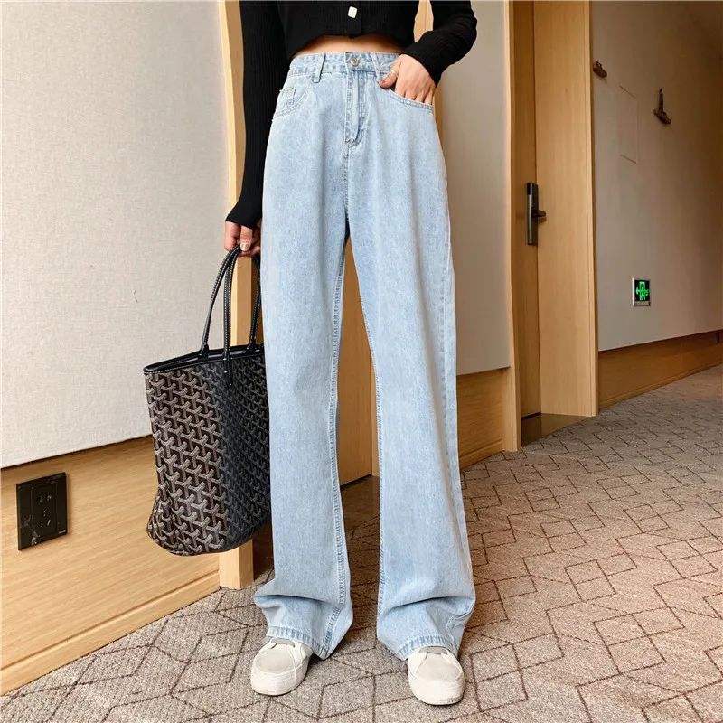 Large Size Jeans Women 2020 Korean Version High Waist Wide-leg Straight Blue Denim Jeans Mopping Pants Retro Trousers
Large Size Jeans Women 2020 Korean Version High Waist Wide-leg Straight Blue Denim Jeans Mopping Pants Retro Trousers