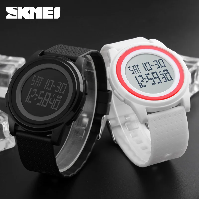 SKMEI Men Women Outdoor Light And Hin 5ATM Waterproof Watch Students Children Luminous Chronograph Sports Electronic1026
SKMEI Men Women Outdoor Light And Hin 5ATM Waterproof Watch Students Children Luminous Chronograph Sports Electronic1026