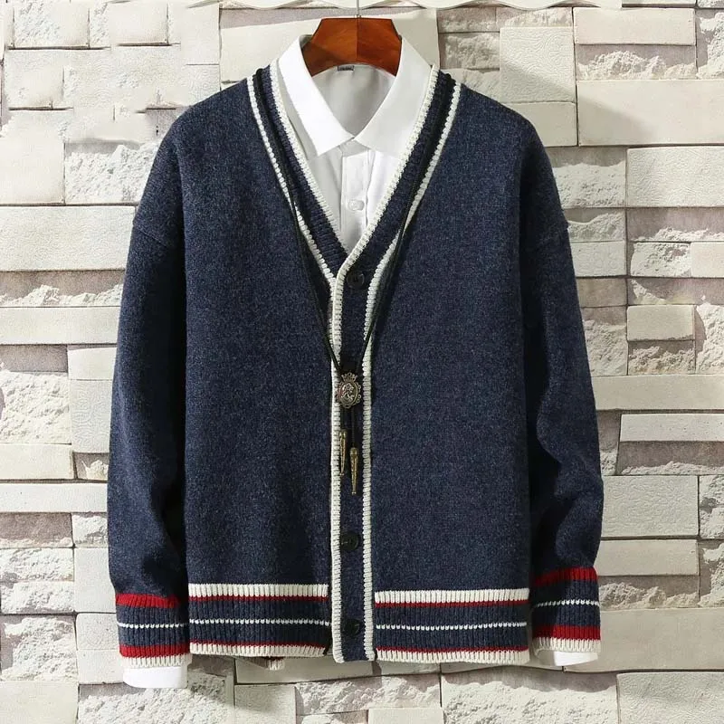 Cardigan Fashion Sweaters Male Coat Autumn Men Clothing Striped Pull Homme Casual V-Neck Knitwear Long Sleeve Sueter Masculino
Cardigan Fashion Sweaters Male Coat Autumn Men Clothing Striped Pull Homme Casual V-Neck Knitwear Long Sleeve Sueter Masculino