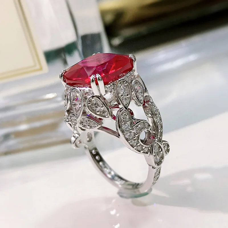 Vintage 6Ct Ruby Diamond Ring 100% Original 925 sterling silver Wedding band Rings for Women Bridal Promise Jewelry Gift
Vintage 6Ct Ruby Diamond Ring 100% Original 925 sterling silver Wedding band Rings for Women Bridal Promise Jewelry Gift